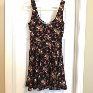 Urban outfitters sleeveless skater floral dress